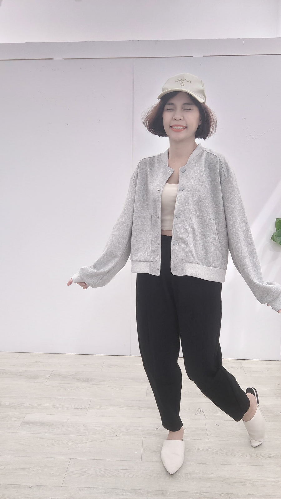 灰色太空棉外套