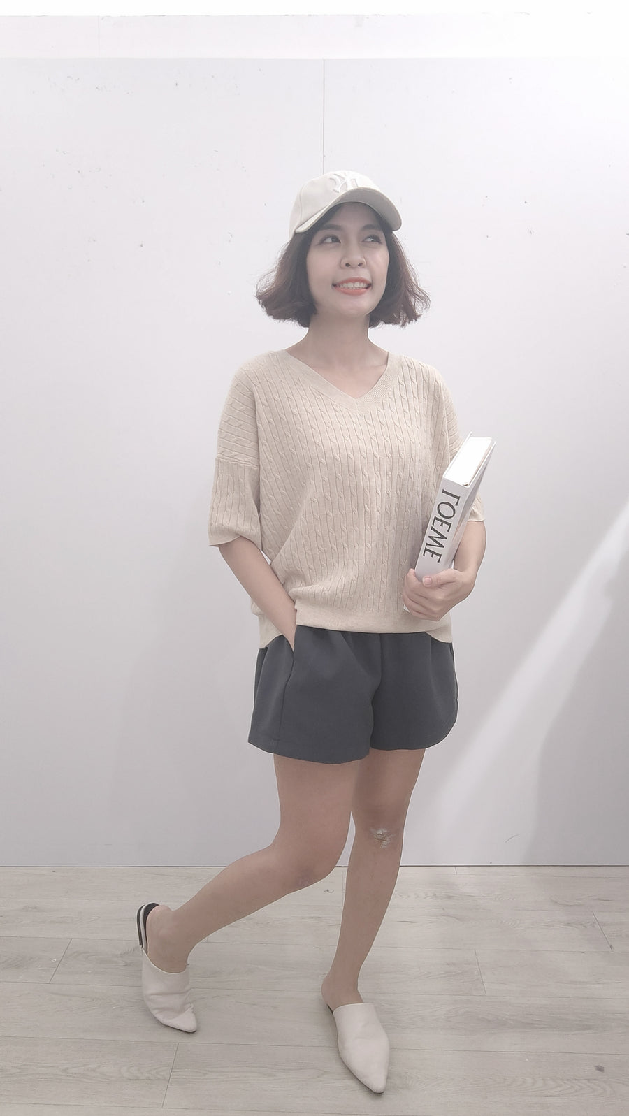 编织软针织上衣