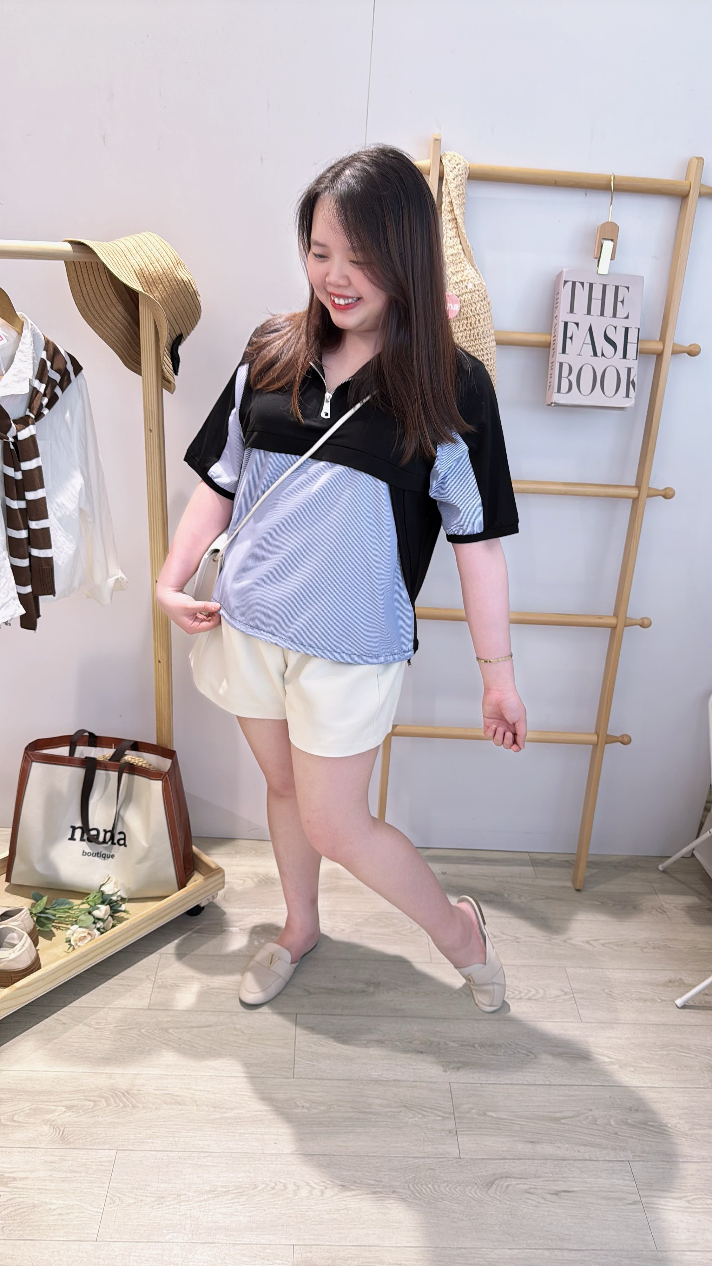 薄罗马并线条上衣