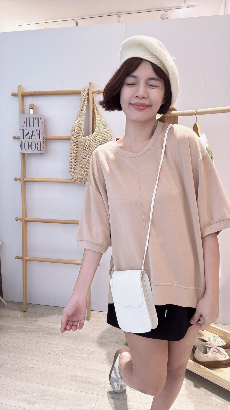 太空棉前短后长设计上衣