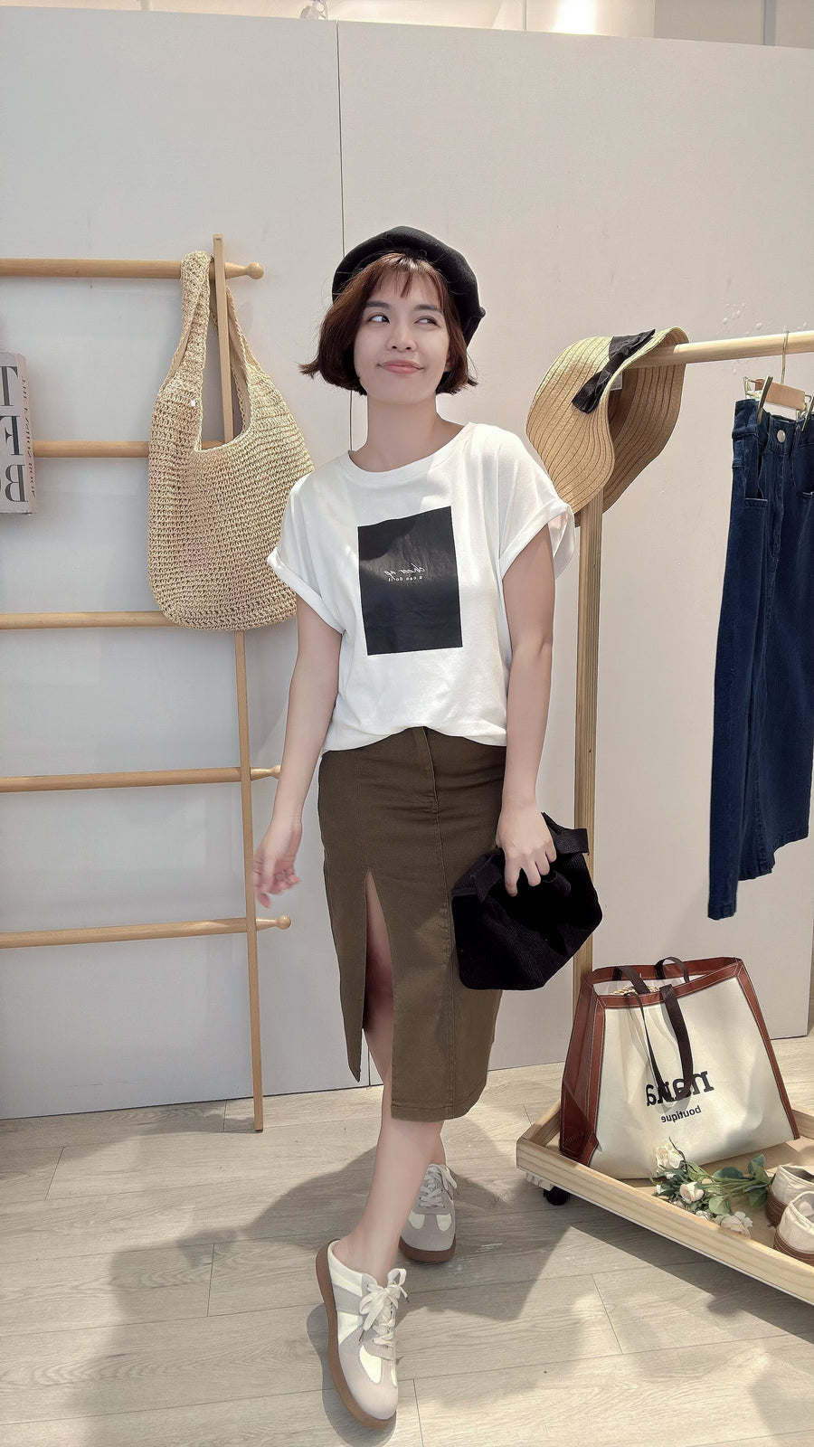 牛仔开叉高腰半长裙