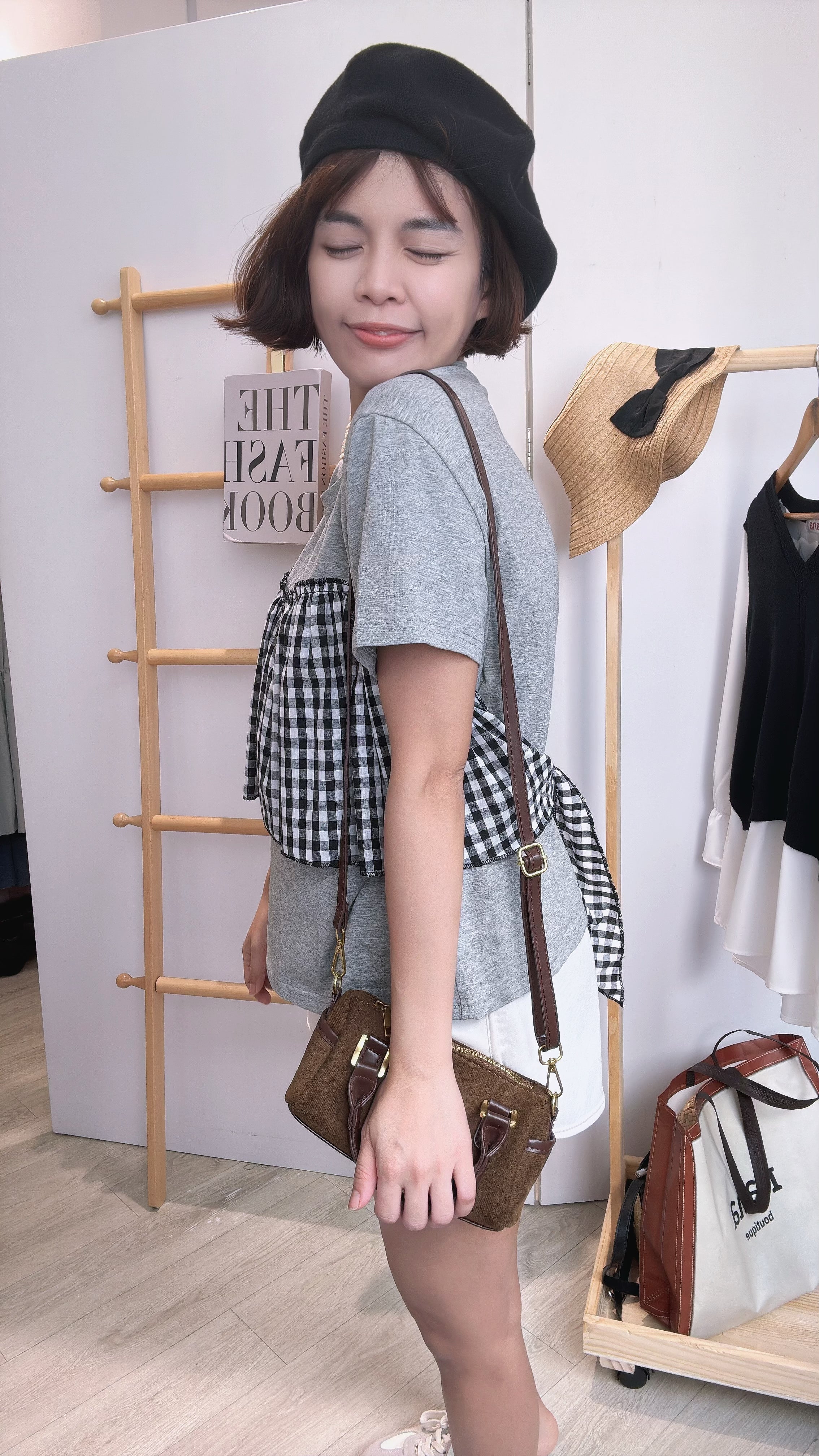 棉质并接格子麻料上衣