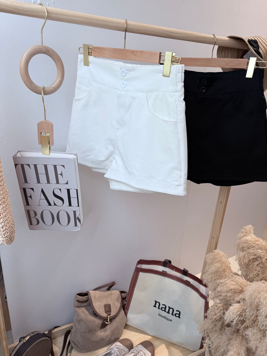 独家微弹百搭西装短裤