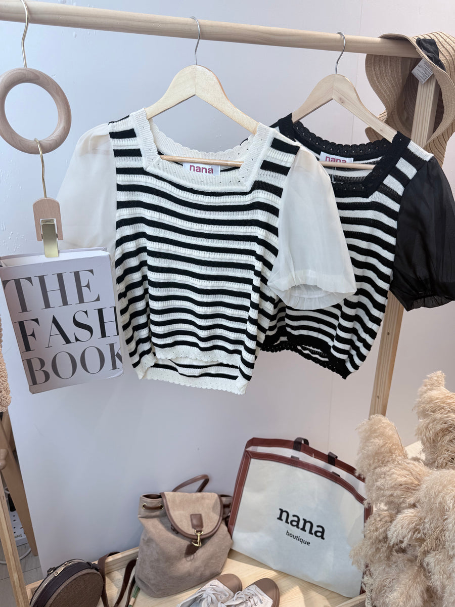 四方领线条针织泡泡袖上衣