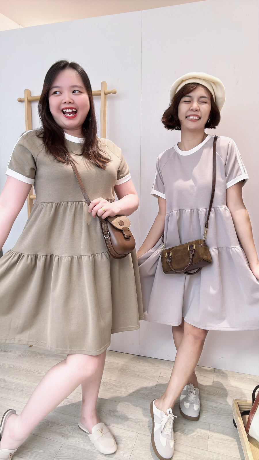 撞色娃娃短连身裙