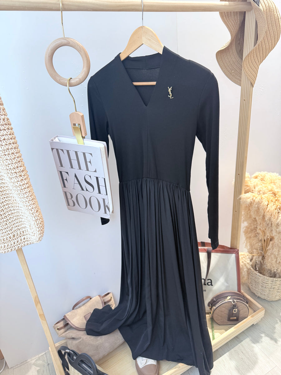 棉质垫肩长袖连身裙