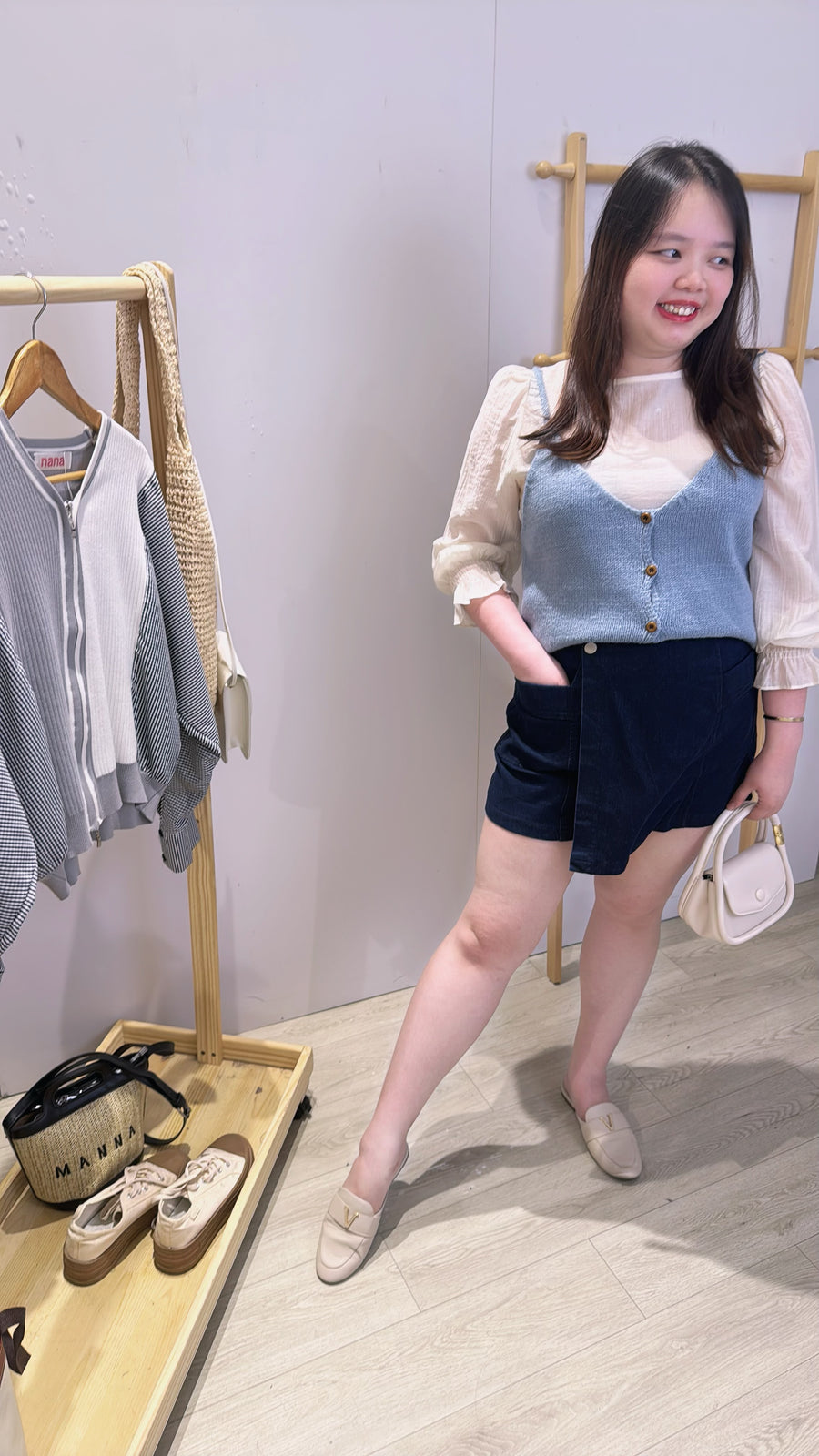 薄麻吊带针织甜美上衣