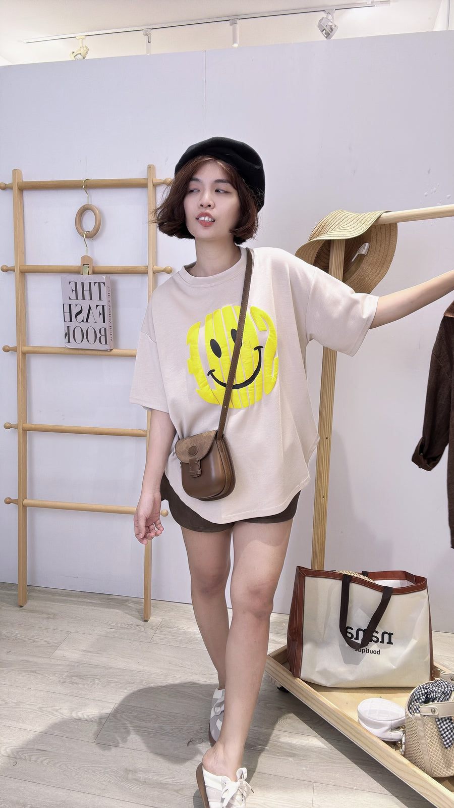 太空棉笑脸不规则长短Over T