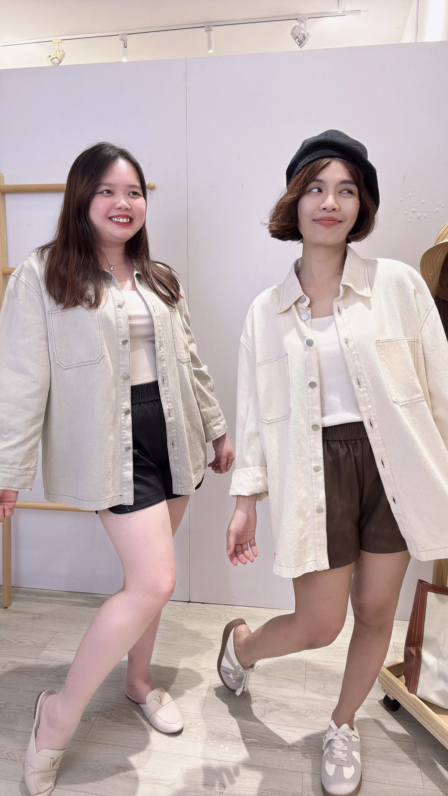 松紧腰皮革短裤