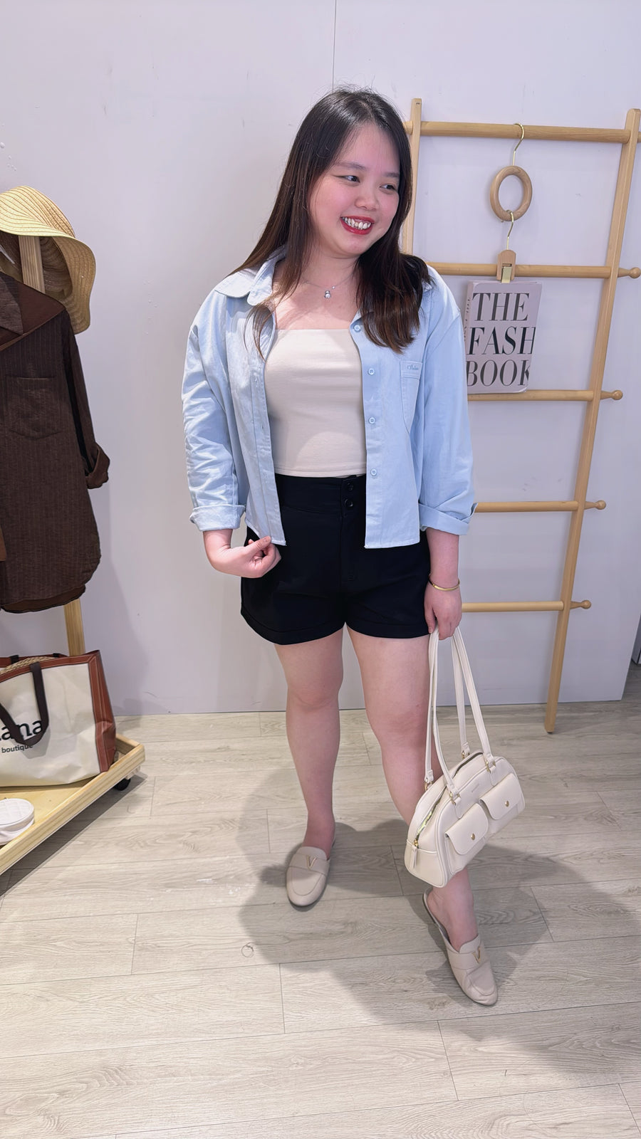 独家微弹百搭西装短裤