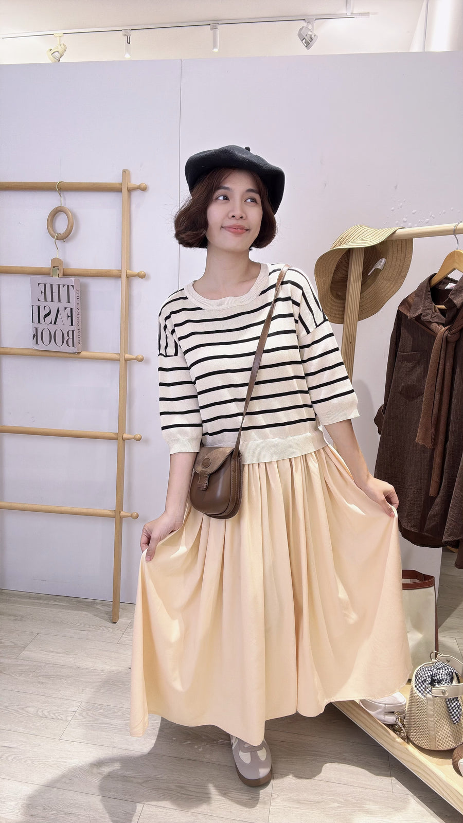 线条针织并接雪纺套裙