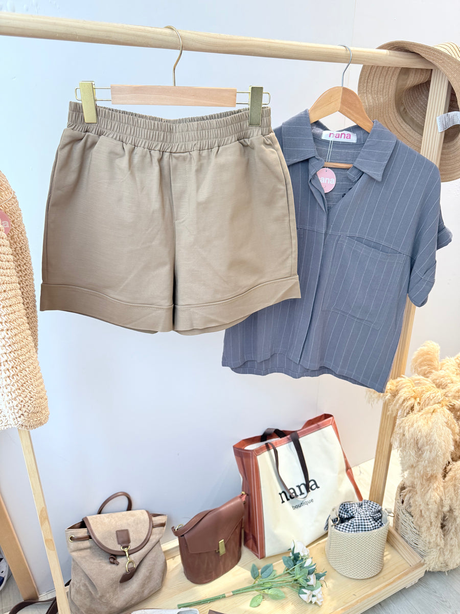 松紧腰水洗牛仔四分裤