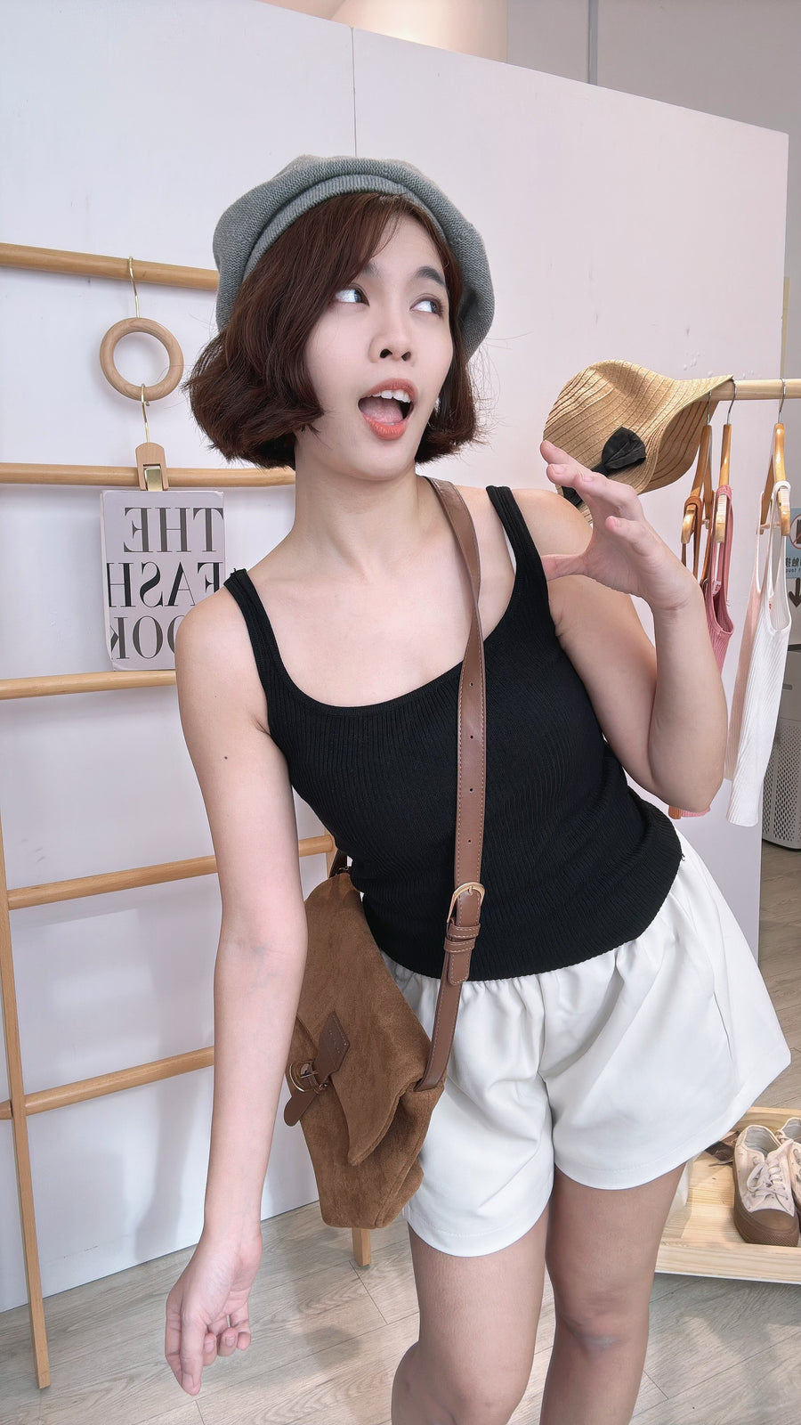 细带直条纹针织内搭