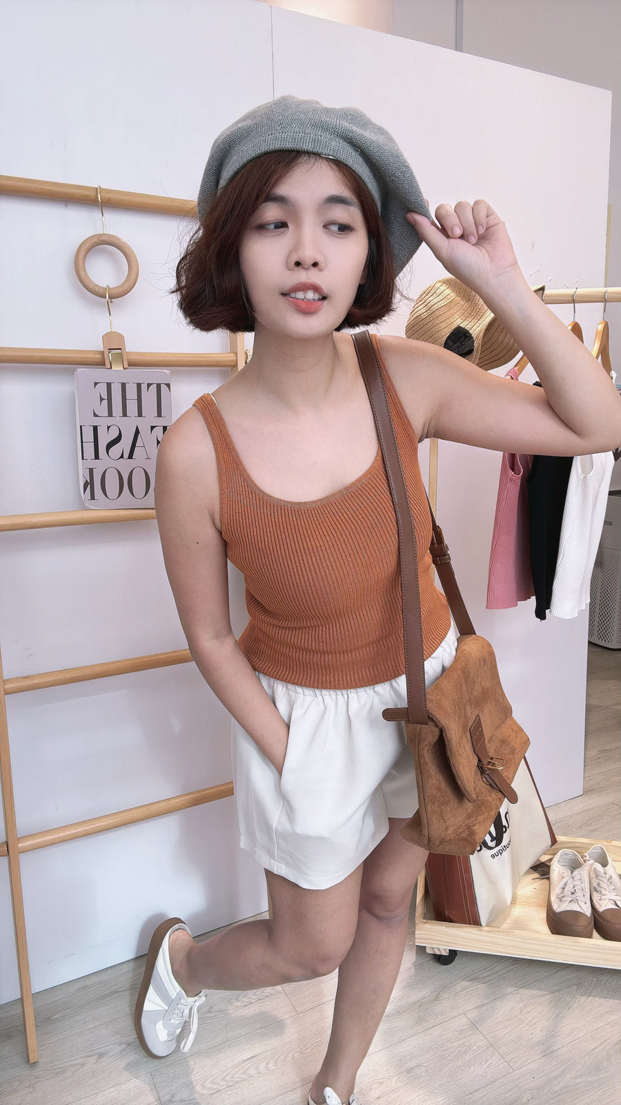 细带直条纹针织内搭