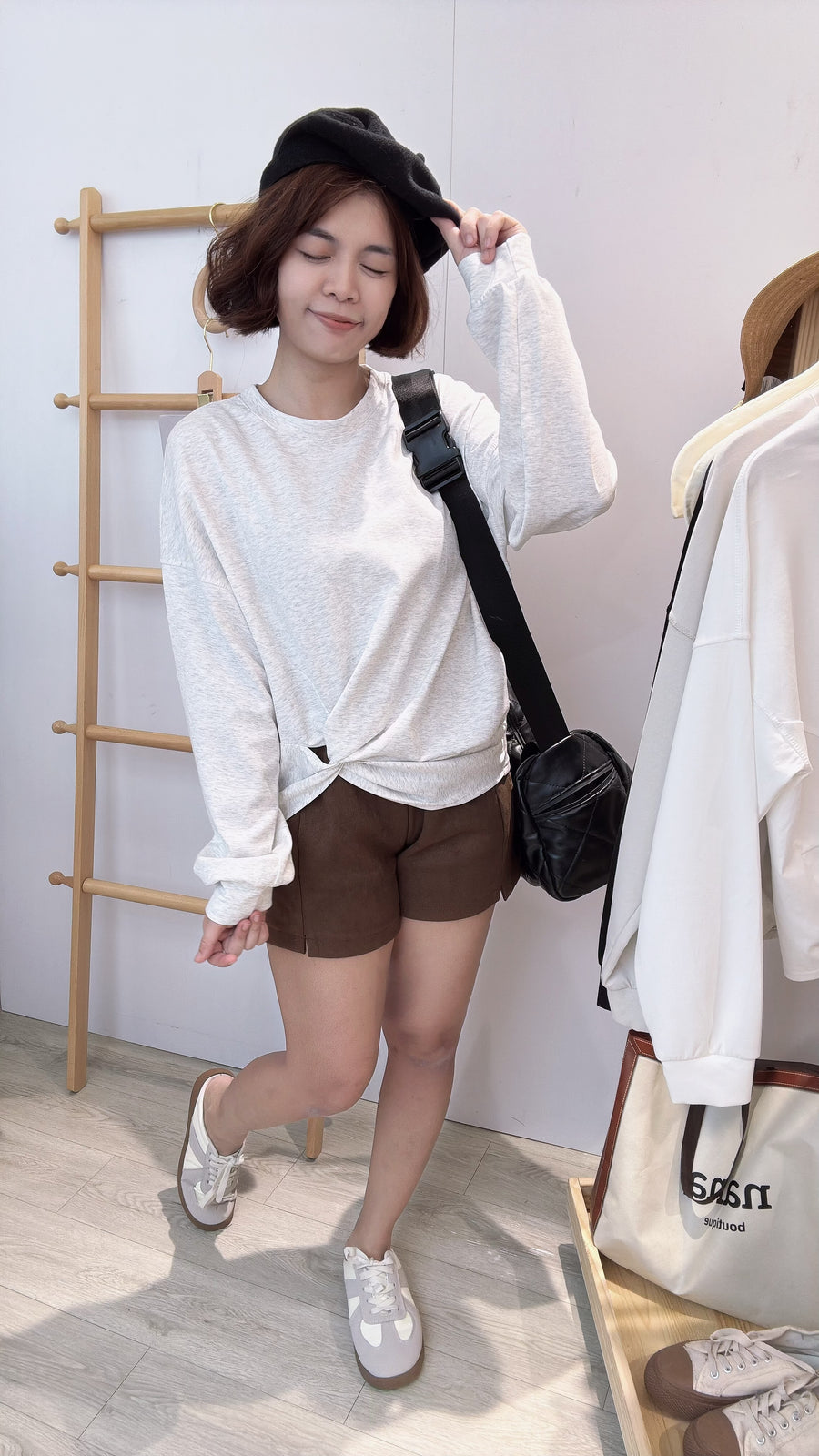 滑面太空棉皱褶长袖上衣