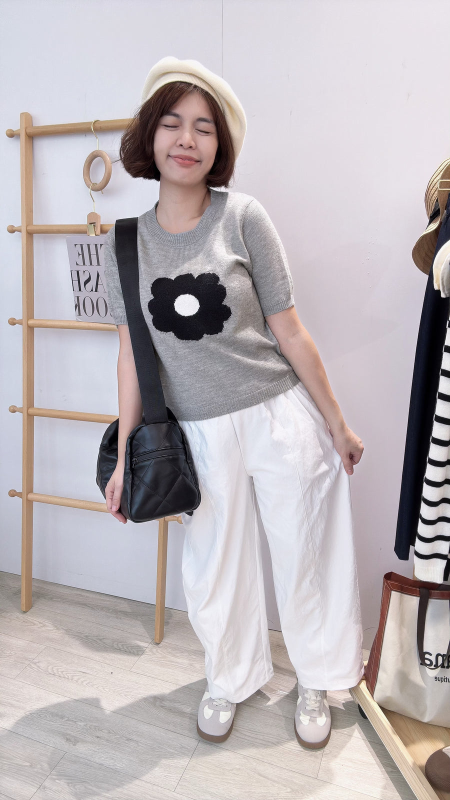 花朵图案针织短上衣