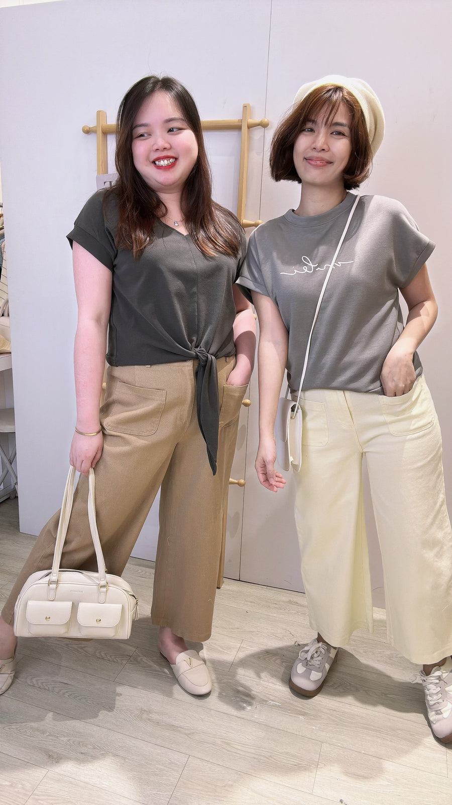 水洗牛仔阔脚长裤