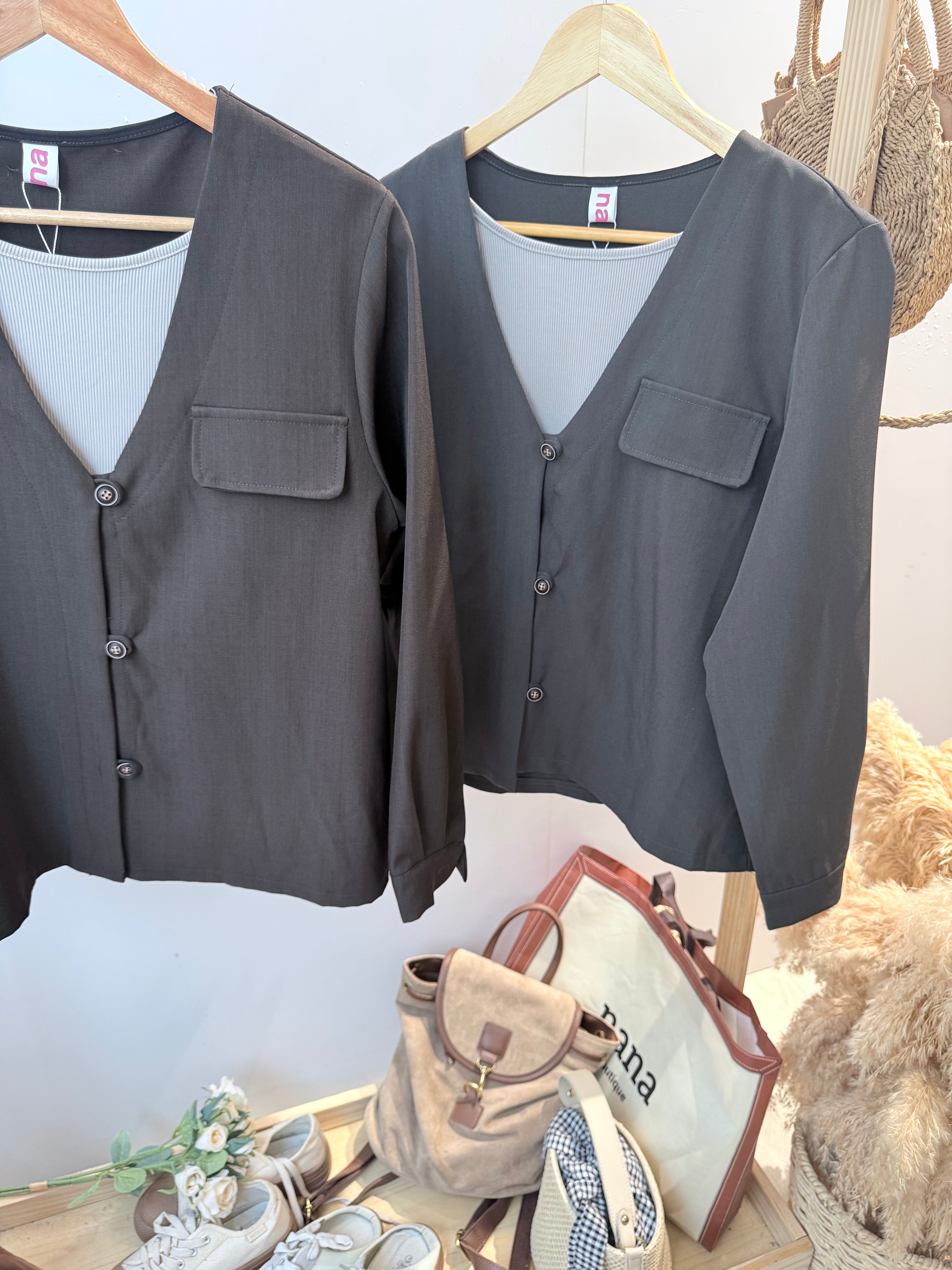 两件式西装上衣