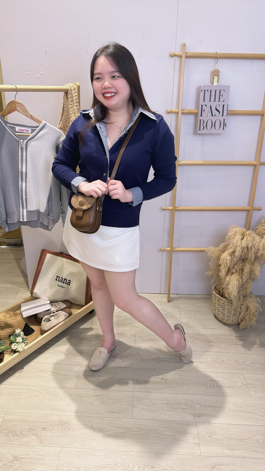 格子衬衫并针织学院风上衣