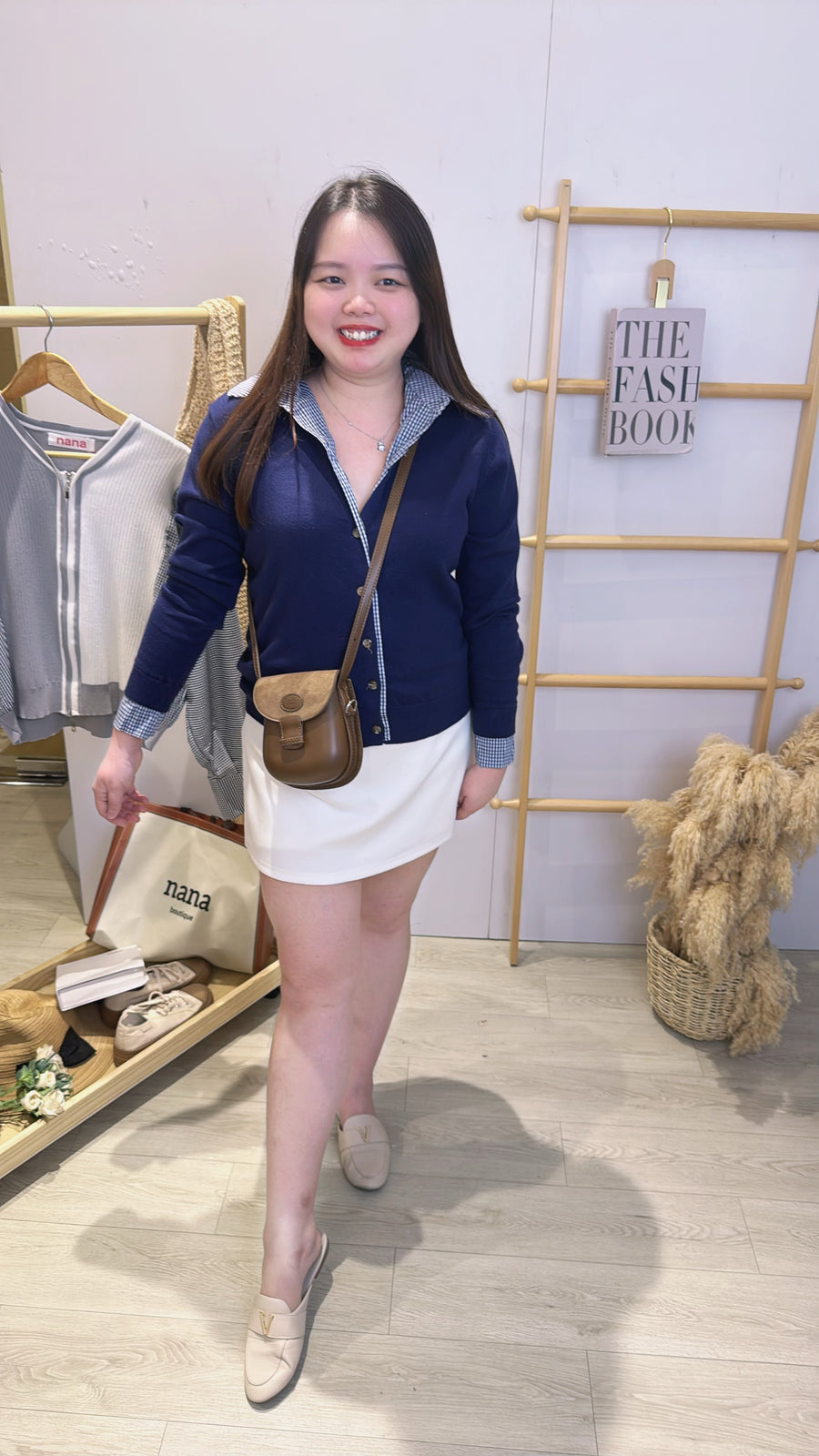 格子衬衫并针织学院风上衣