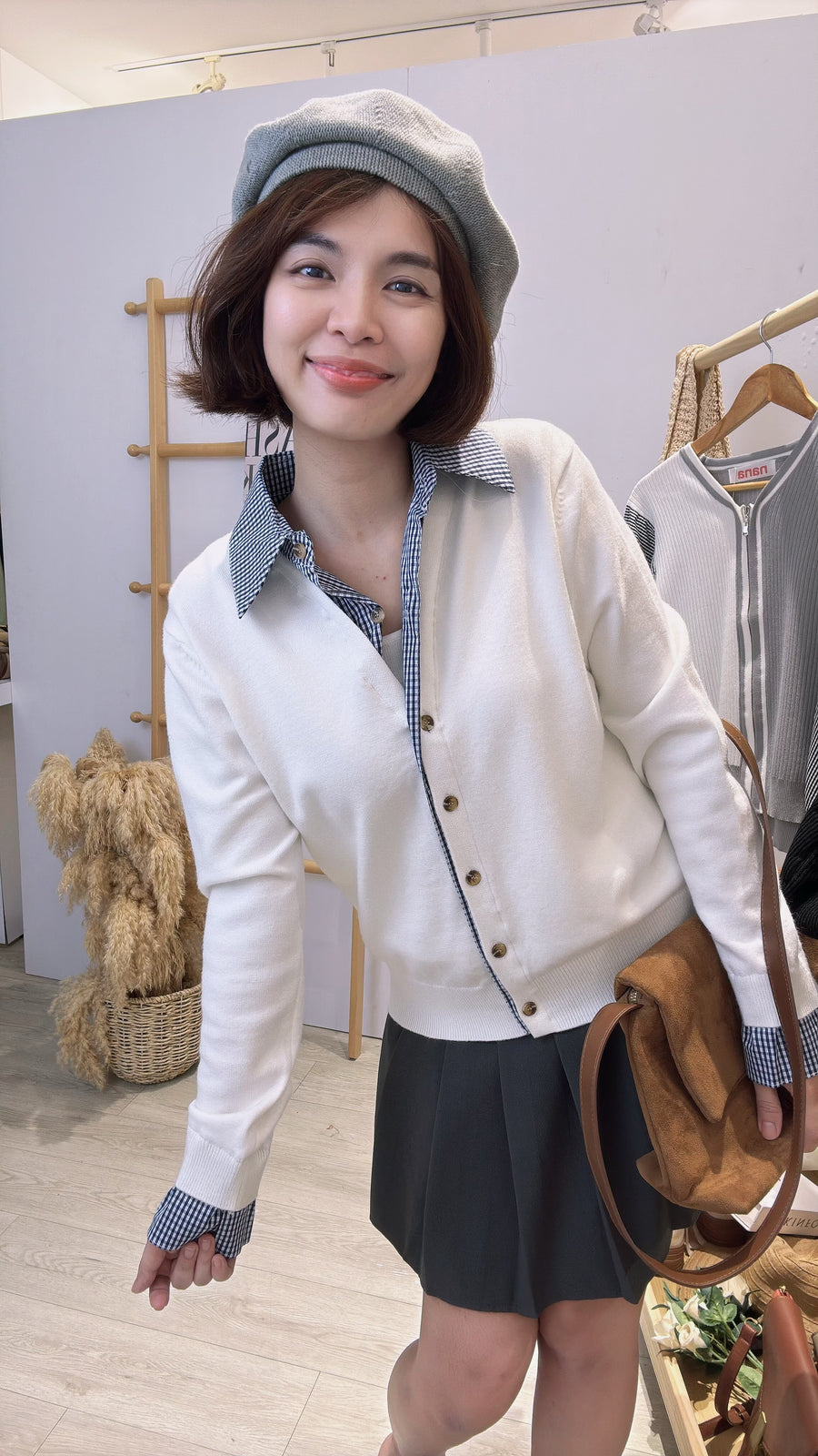格子衬衫并针织学院风上衣