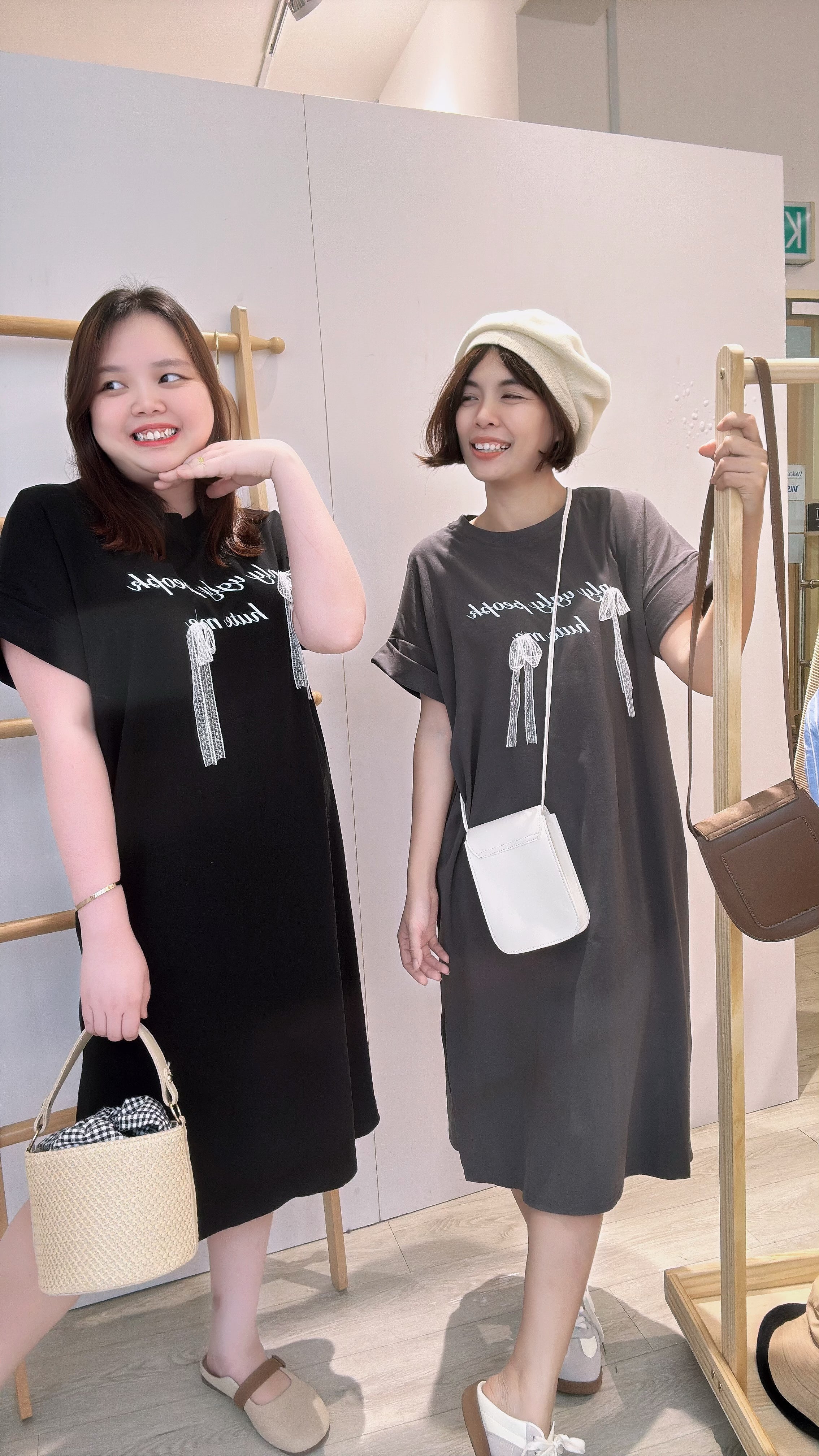 Cotton卷袖字母开叉懒人装