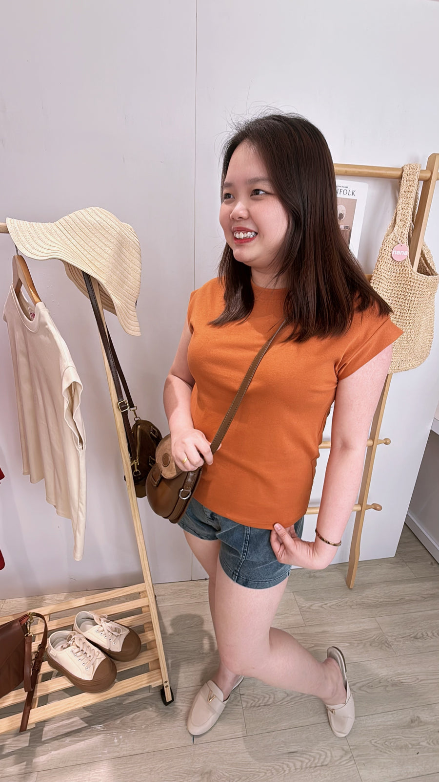 nana经典款出袖上衣