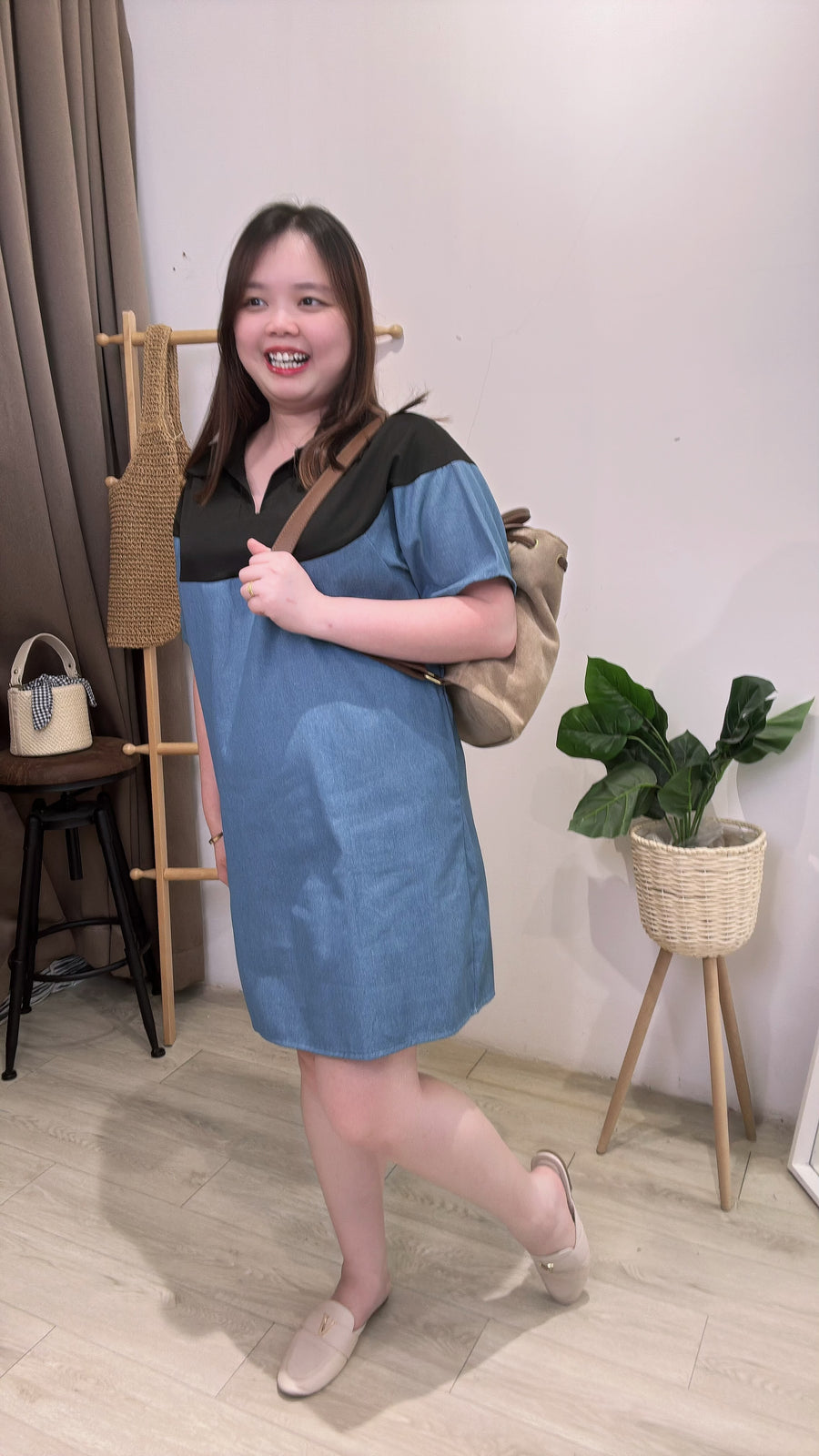 牛仔并接西装短裙