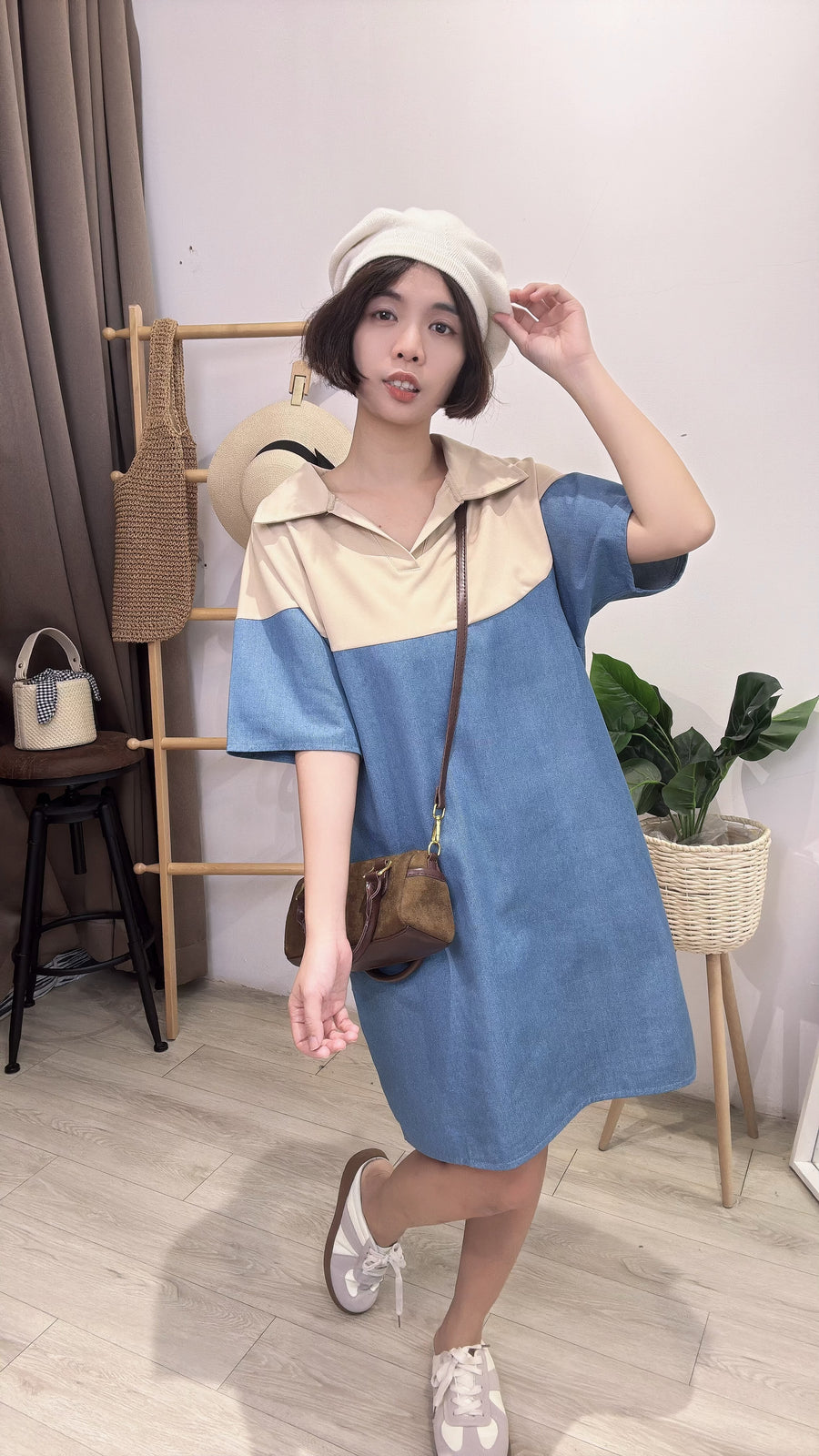 牛仔并接西装短裙