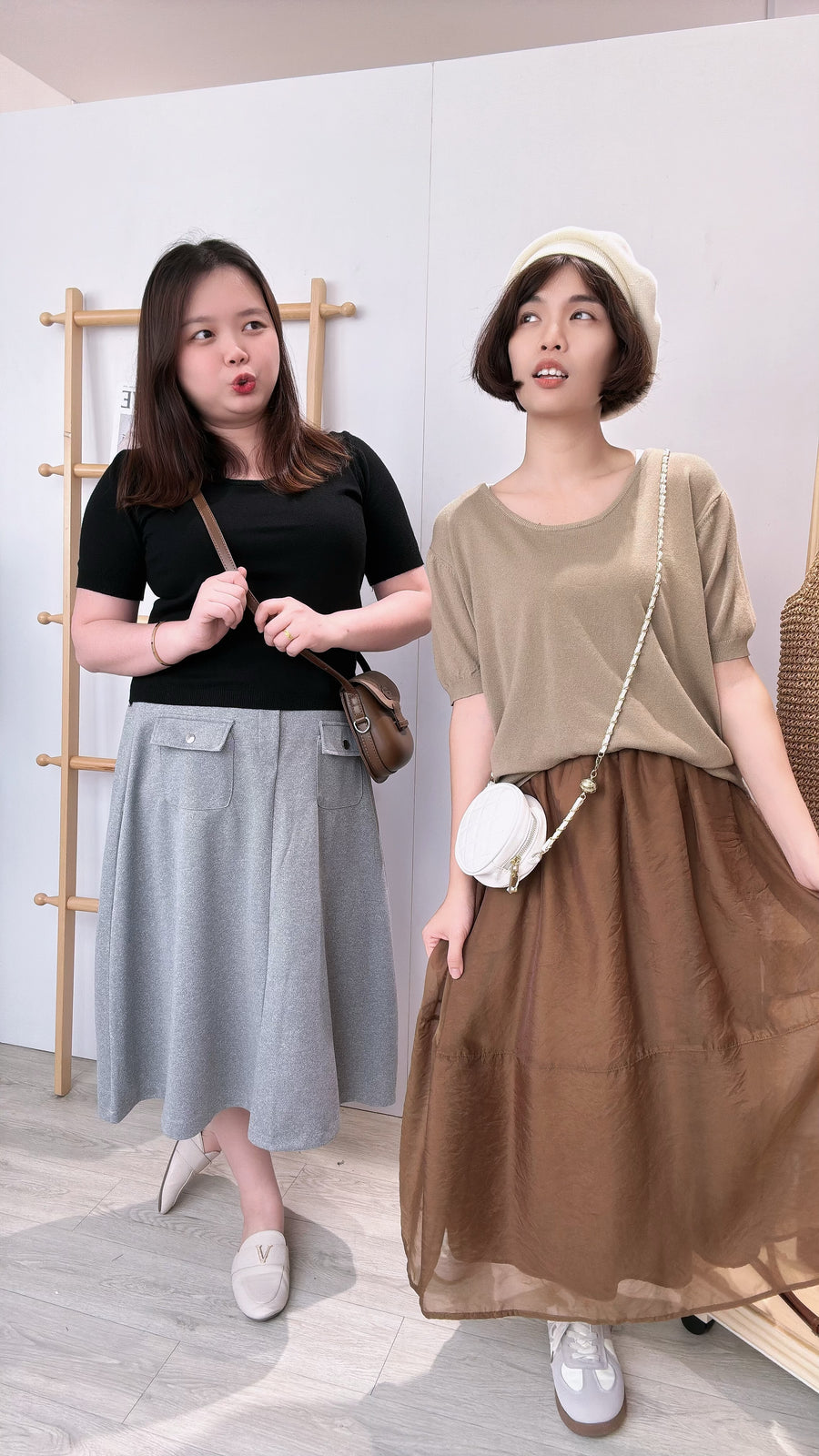 针织圆领短上衣