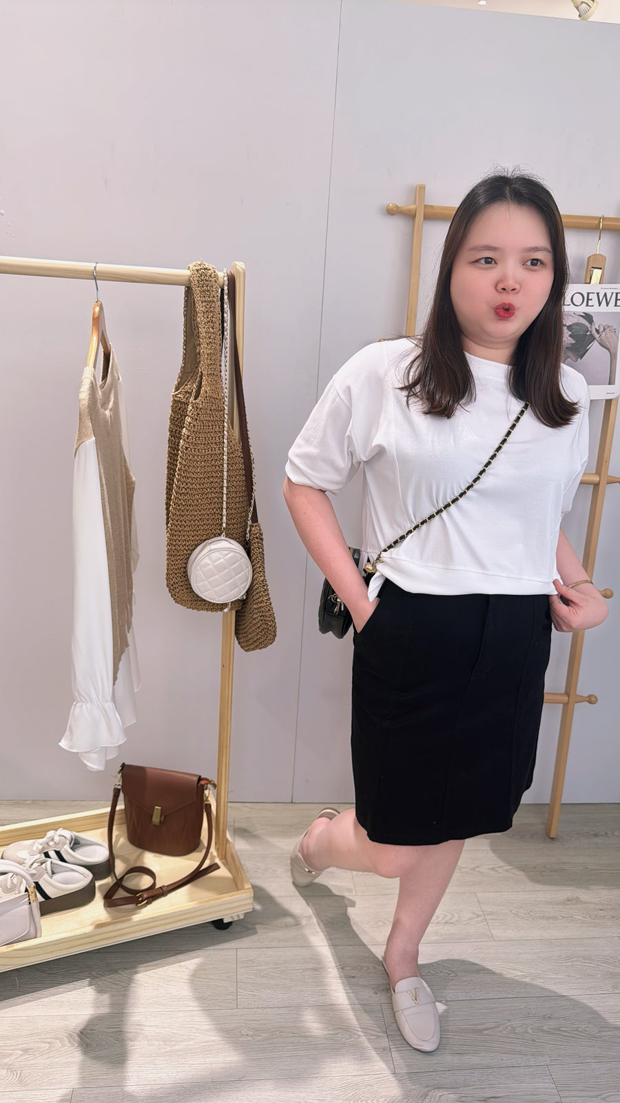 黑色牛仔后开叉半裙