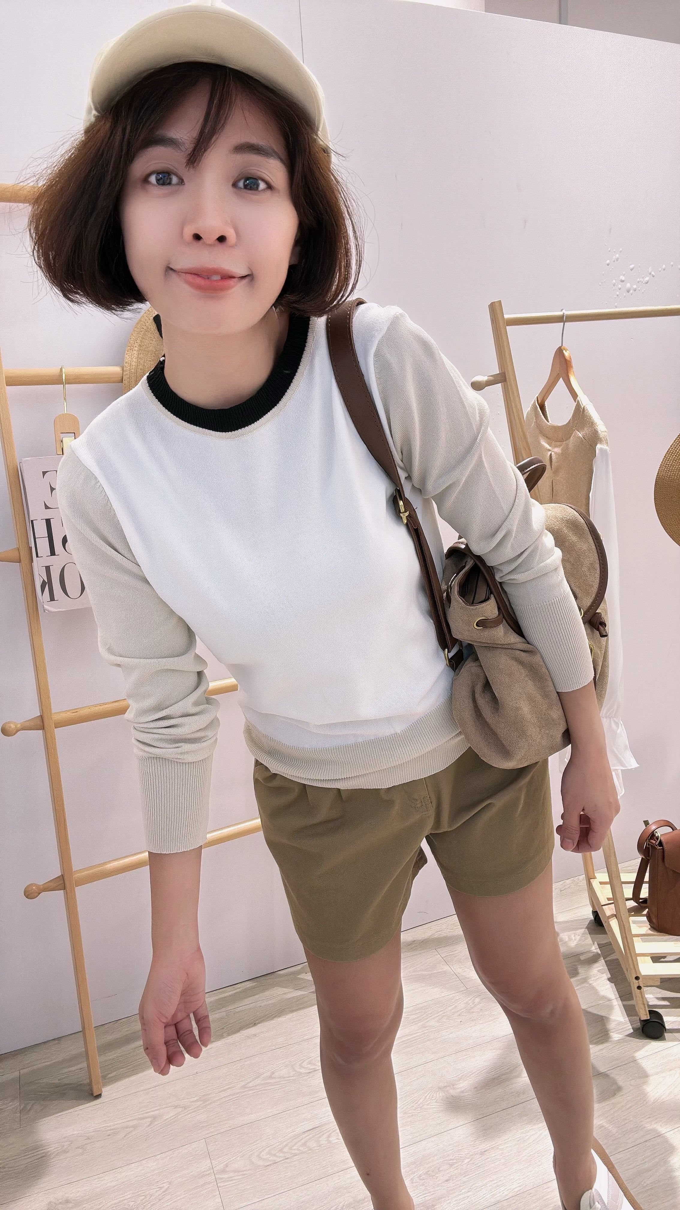 撞色针织长袖上衣
