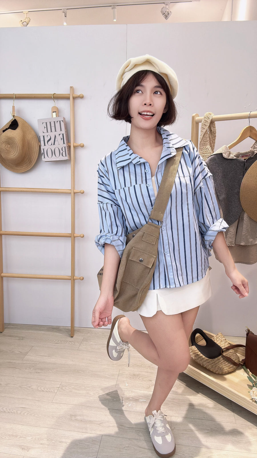 直线条宽松衬衫
