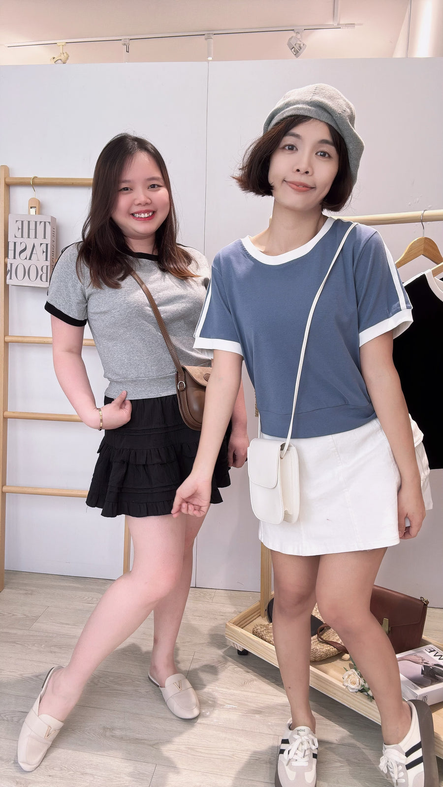 并色短版cotton上衣