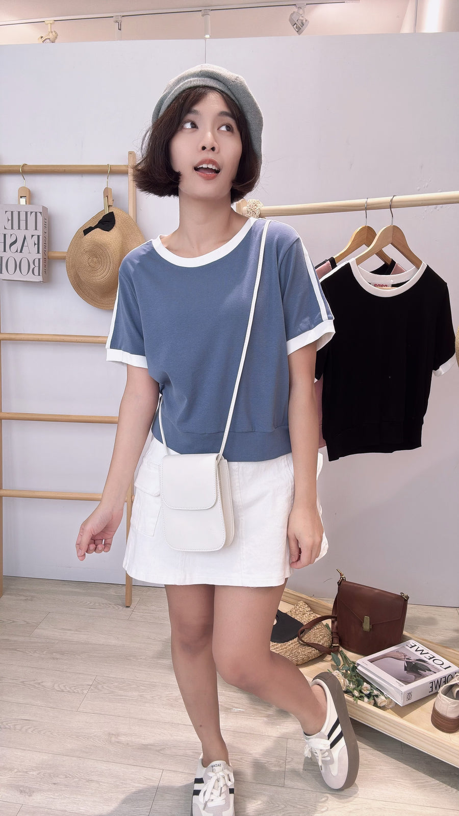 并色短版cotton上衣