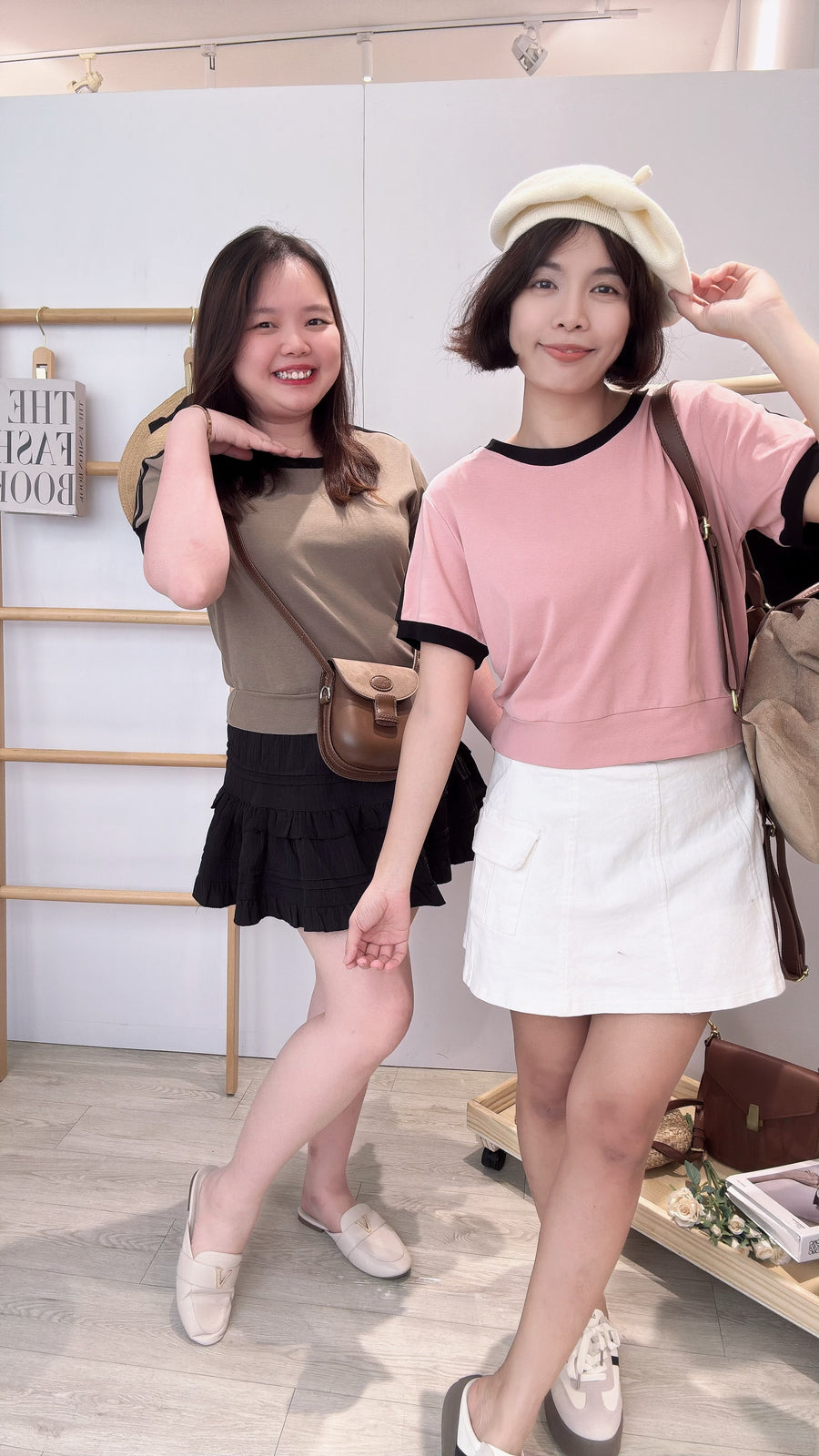 并色短版cotton上衣