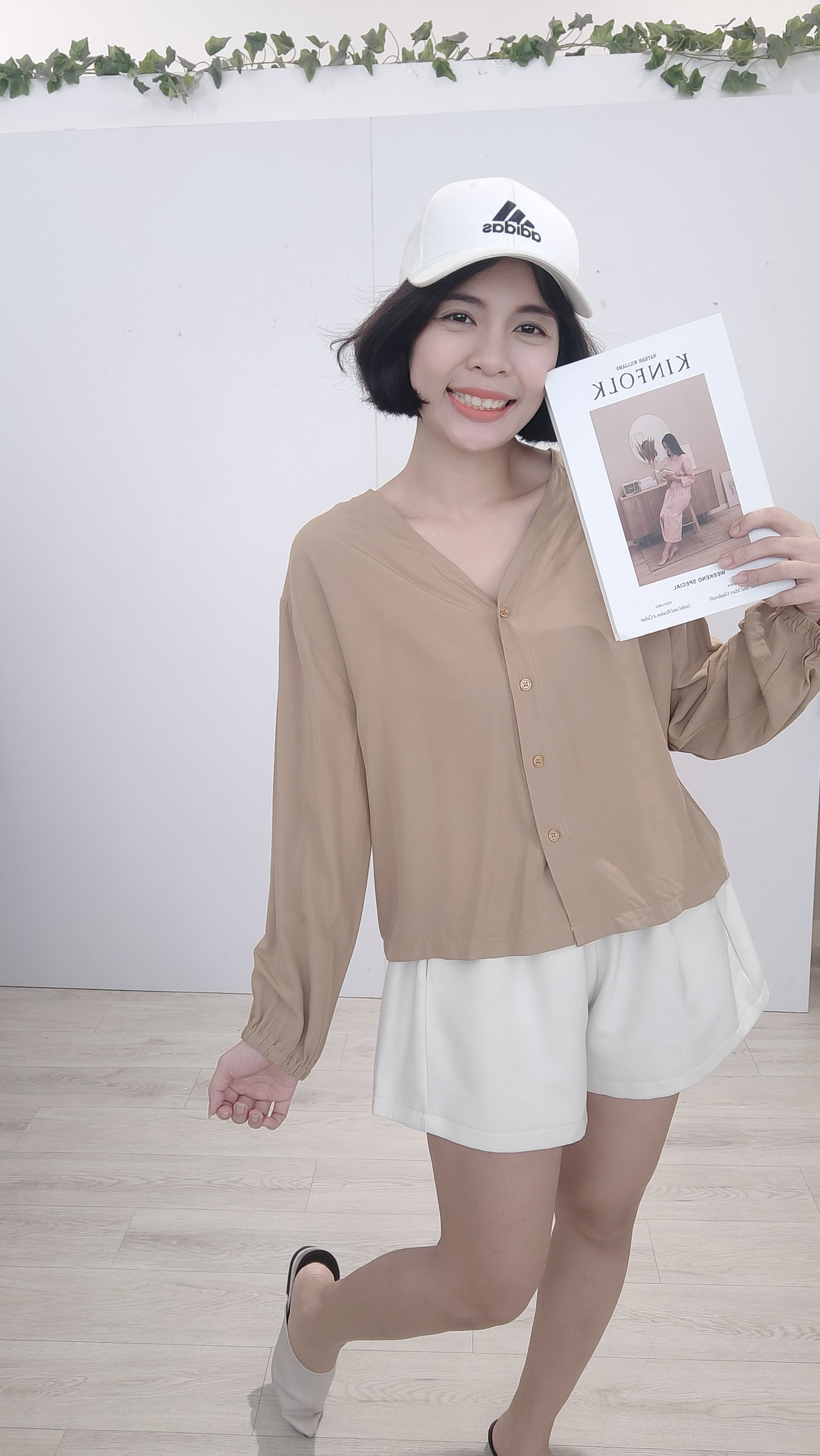 棉麻V领衬衫