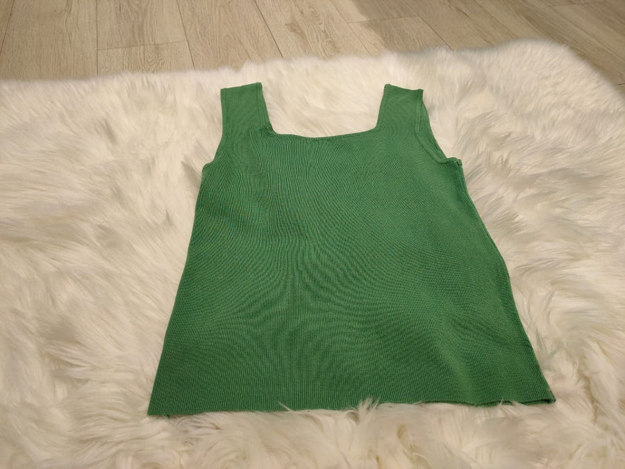 爆款舒服百搭针织四方领背心