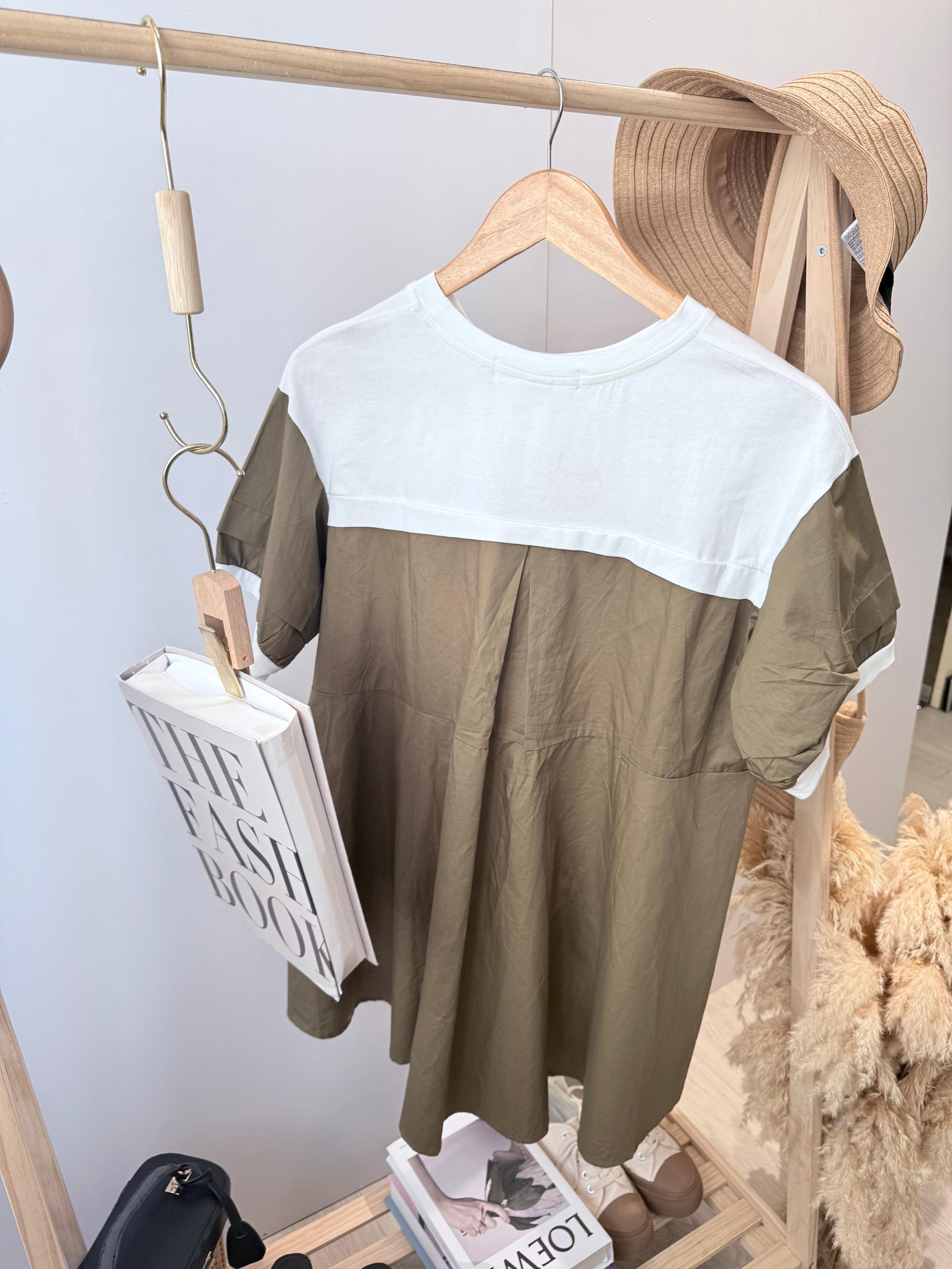 Cotton并接Polyester 上衣