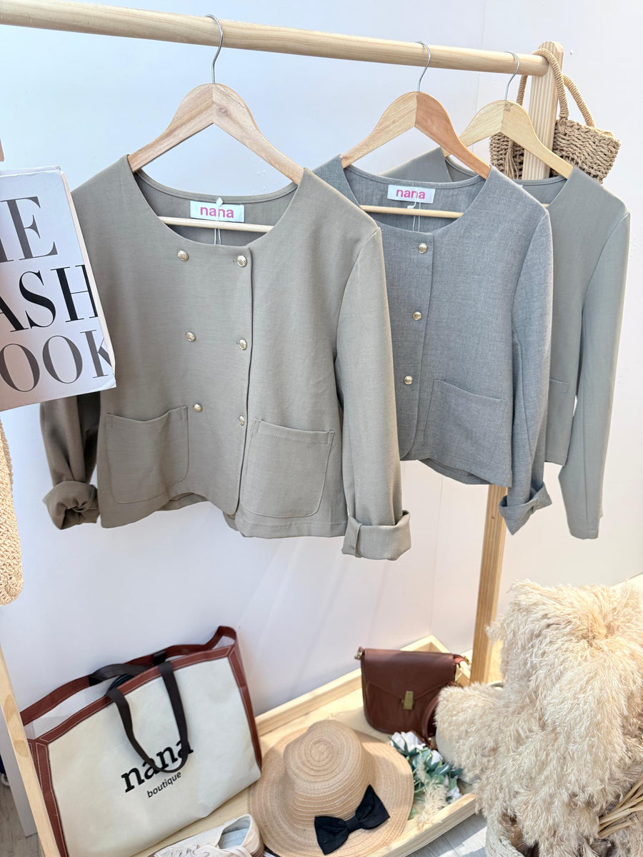 西装短版长袖外套