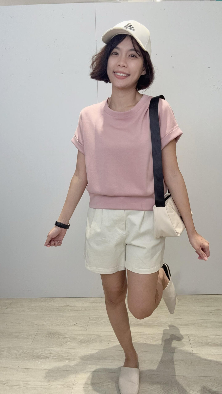 nana独家好穿太空棉短版上衣