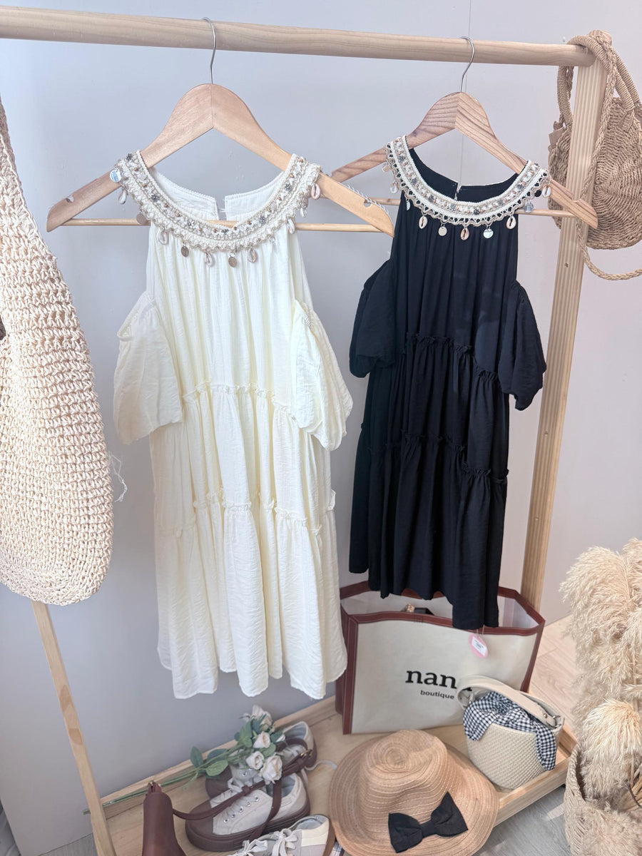 波西米亚风露肩泡泡袖短连身裙