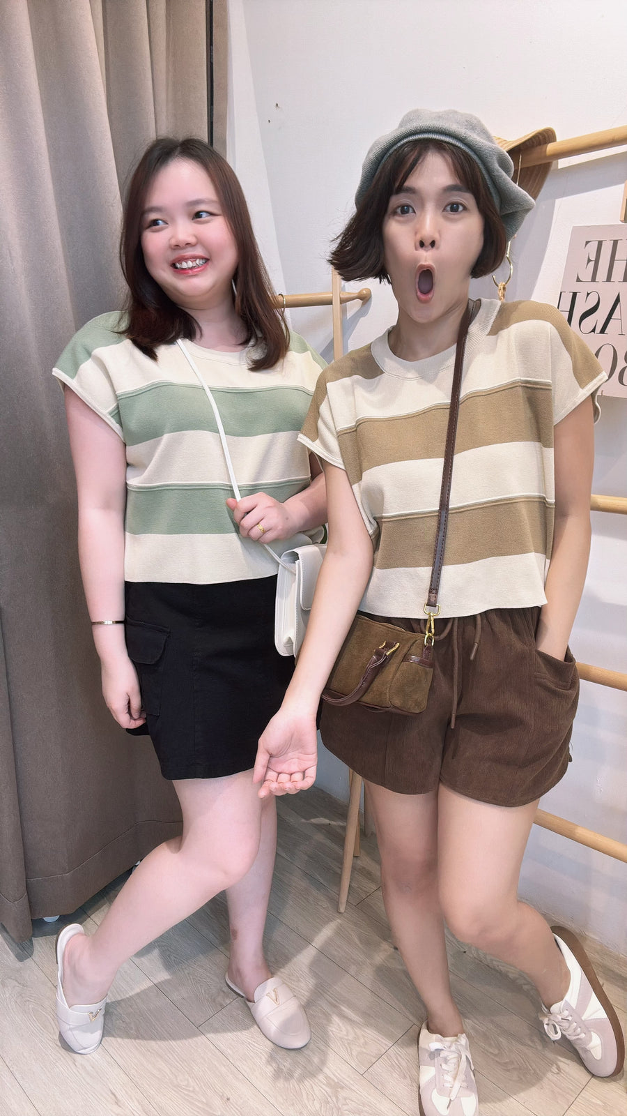 短版线条针织上衣